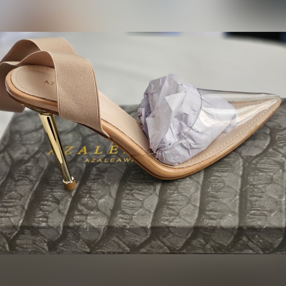 Azalea Wang Rompin Transparent Pump - Picture 2 of 3